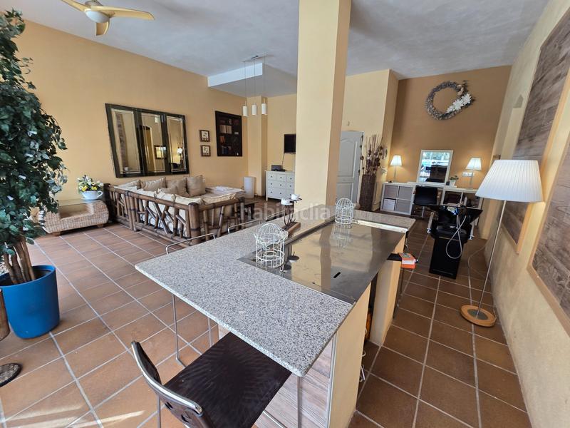 Foto 76a67b74-b500-45e6-9b12-49c96dbf6610. Casa a calle jaén 5 a Calahonda Mijas