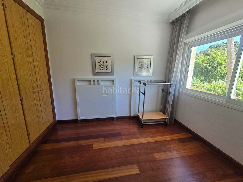 Foto 0f3c2f5a-1386-470b-b7ff-a41eb6cdcd8e. Apartament amb calefacció aparcament piscina a Puerto Banús Marbella