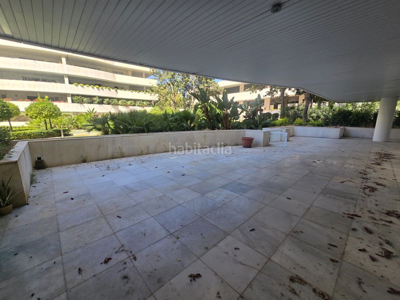 Foto 20469bd0-863e-4192-b6d1-3ca186855561. Apartament amb calefacció aparcament piscina a Puerto Banús Marbella