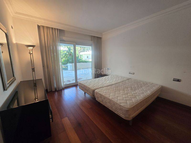 Foto ce007982-3db1-418c-97b0-5bd31c8d4b1d. Apartament amb calefacció aparcament piscina a Puerto Banús Marbella