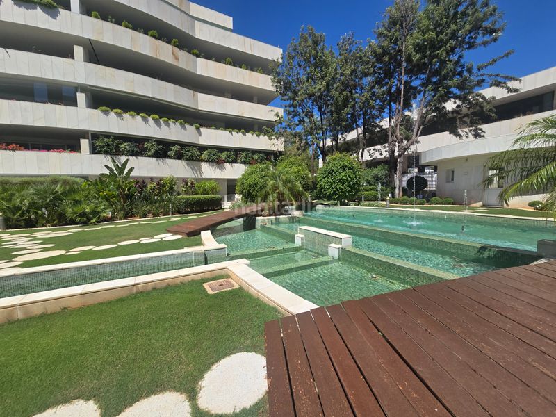 Foto dd96a819-936e-4fd3-8303-e8289406b084. Apartament amb calefacció aparcament piscina a Puerto Banús Marbella