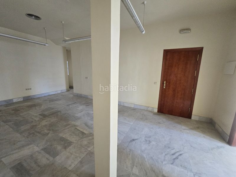 Foto 7fe915c2-66c1-44ca-a286-dd7d37785a4d. Apartamento en plaza de la constitución 1 una propiedad única y emblemática con vistas a la calle larios en Málaga