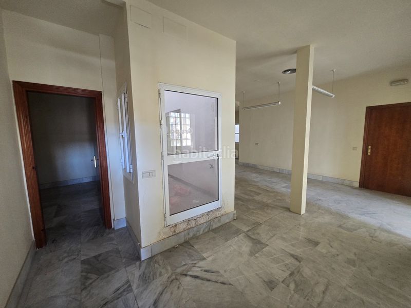Foto ad61d5bd-1971-407e-91c1-766c650f3a46. Apartamento en plaza de la constitución 1 una propiedad única y emblemática con vistas a la calle larios en Málaga