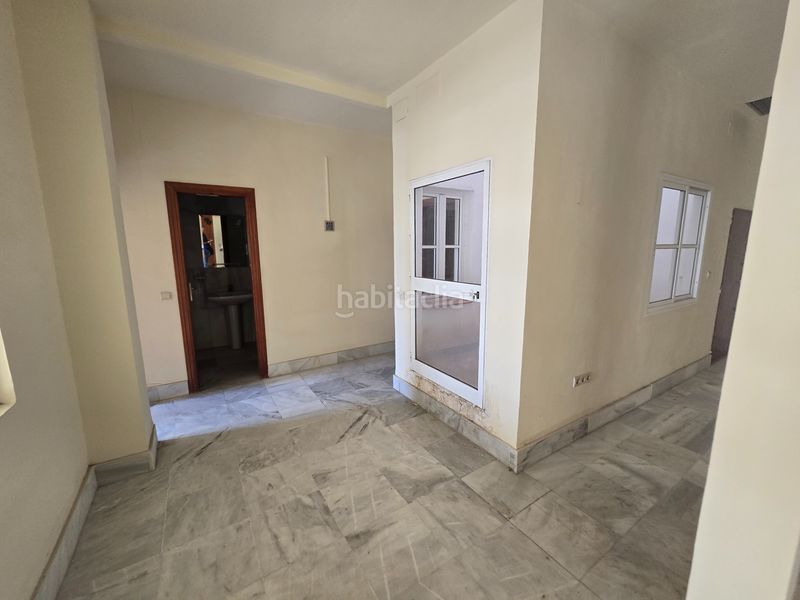 Foto f95b0000-f989-4507-b639-c463f91d40a0. Apartamento en plaza de la constitución 1 una propiedad única y emblemática con vistas a la calle larios en Málaga