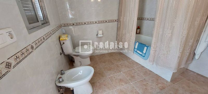 Foto 5f04f560-05f1-42c4-9d40-407c6d4a237d. Casa con riscaldamento in Cebolla