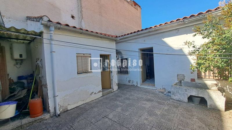 Foto b331bb57-c722-4ec6-a37d-fe1a284d2112. Casa con riscaldamento in Cebolla