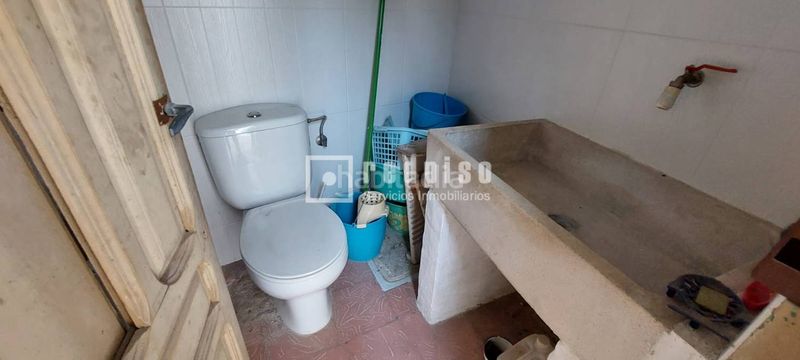 Foto bc36dfc5-3ff3-46c0-b42a-9bbcdb6354c4. Casa con riscaldamento in Cebolla