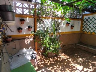 Haus in Cebolla. Encanto rústico y comodidad moderna en el corazón del pueblo