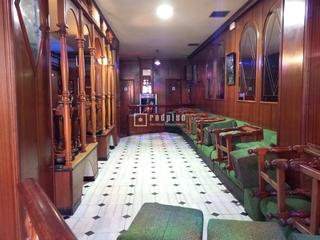 Local commercial à Hospital-Nuevo Centro