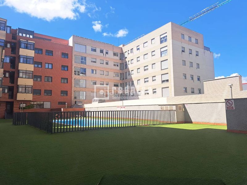 Foto 500b188b-158b-44f7-804f-ade635866823. Pis amb calefacció piscina a Hospital-Nuevo Centro Talavera de la Reina