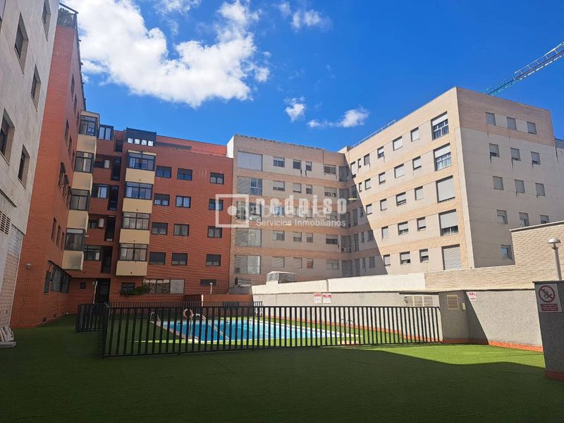 Foto 5d3c43b0-a1de-4da5-8b89-3dfcef5e4d5c. Pis amb calefacció piscina a Hospital-Nuevo Centro Talavera de la Reina