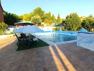 Chalet in Lucillos. Tu propio oasis de tranquilidad!