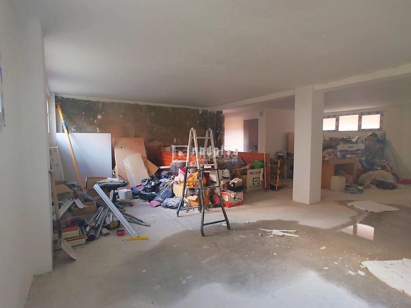 Foto 4b739a2c-9a10-4c55-9802-ab89851e2623. Local commercial dans Comillas Madrid