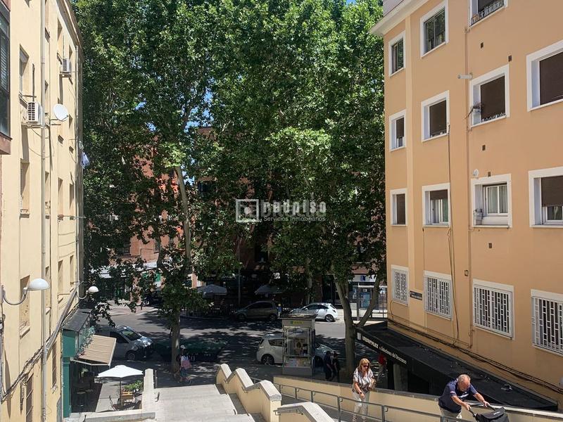 Foto 79198453-e346-4e25-aabd-0294d22f1d02. Local comercial en Comillas Madrid