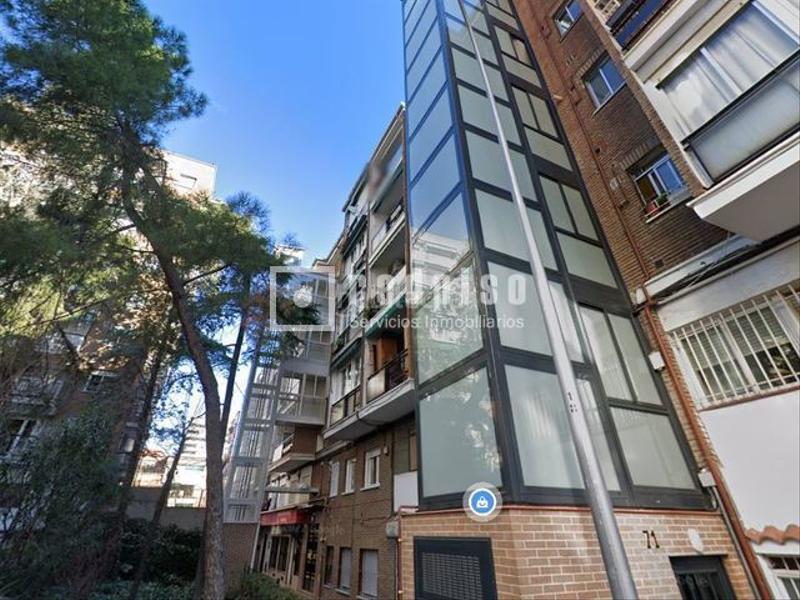 Foto b0955c86-93fe-4bac-872a-aa886045c6c3. Local comercial en Comillas Madrid