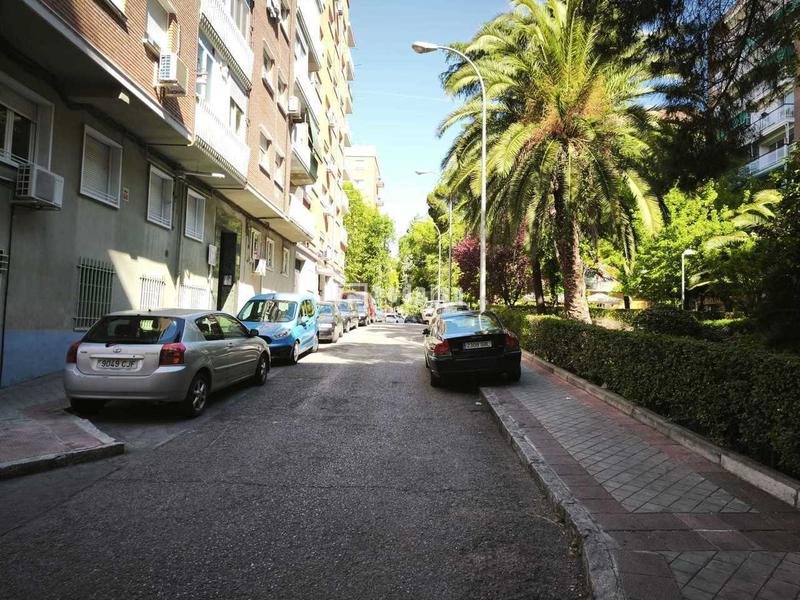 Foto e48538d5-cae4-4ee8-8ec3-64b2be8bb6f5. Local comercial en Comillas Madrid