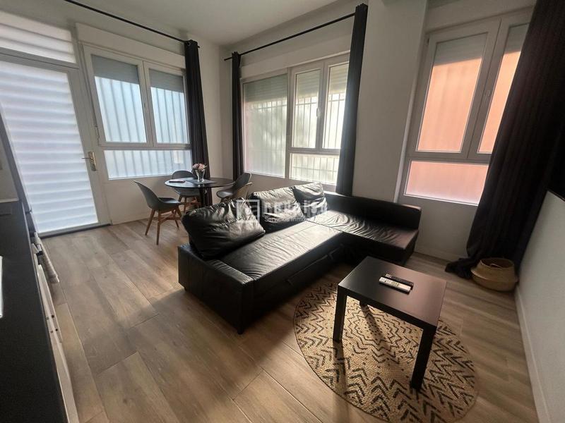 Foto 02f0df93-f9b4-44eb-848d-f36469136df5. Flat with heating in Comillas Madrid