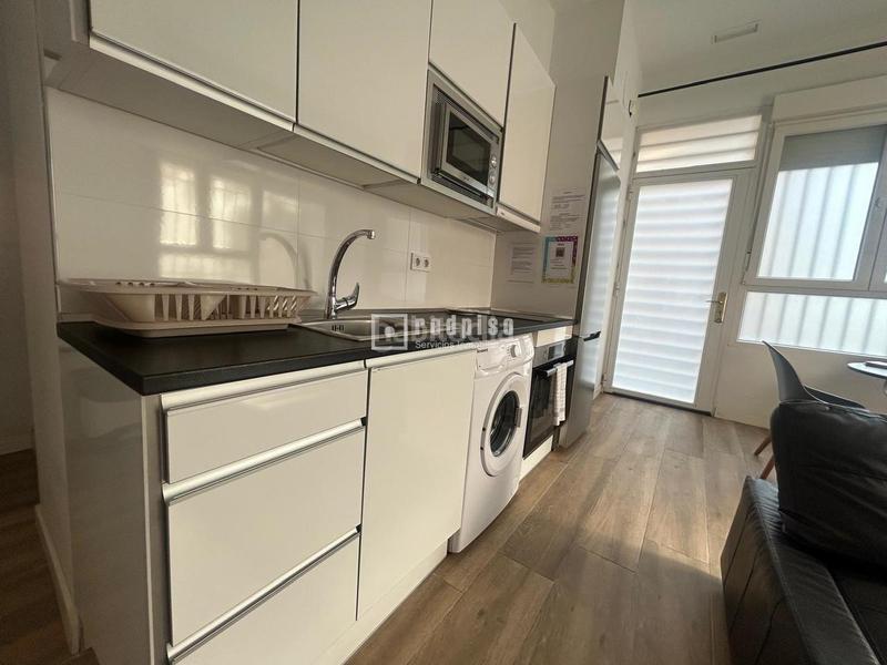 Foto 3a2538d5-d90e-4edf-a059-a482a983a2cc. Flat with heating in Comillas Madrid