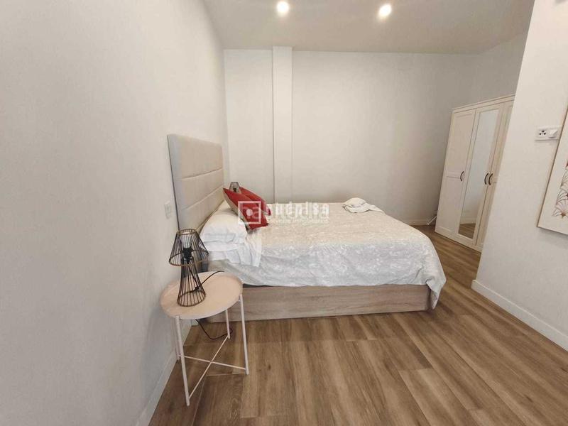 Foto 1224de2a-c5d2-4cad-a5fa-84f498a189d4. Piso en Comillas Madrid