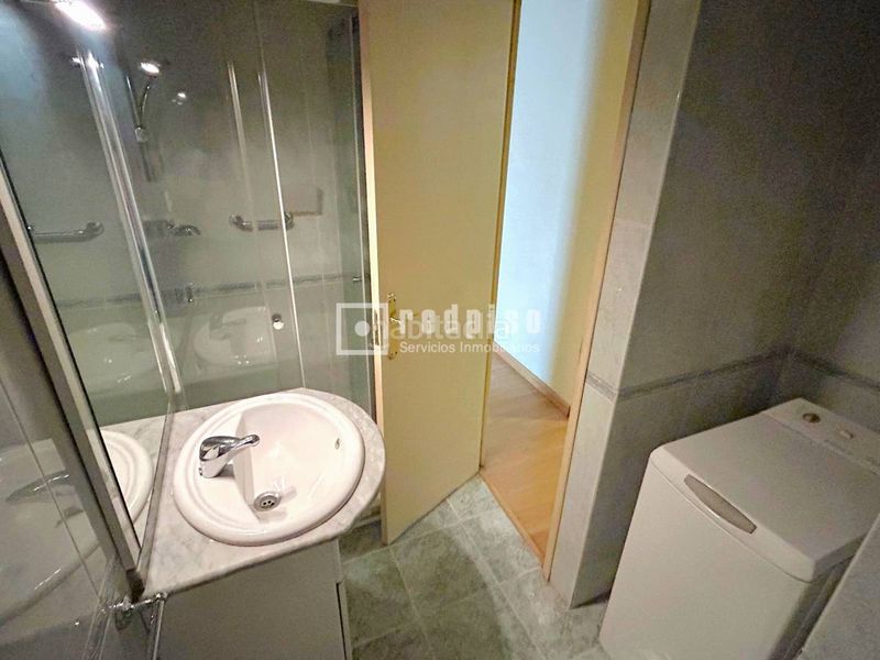 Foto 00ca1c4c-b455-4da9-bfed-0f9132531ab5. Flat with heating parking in Comillas Madrid