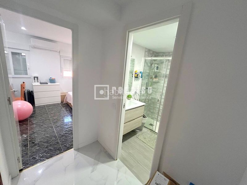 Foto 0cf0635d-aa3c-4b6a-b530-d9afb06d7ad0. Flat in Comillas Madrid