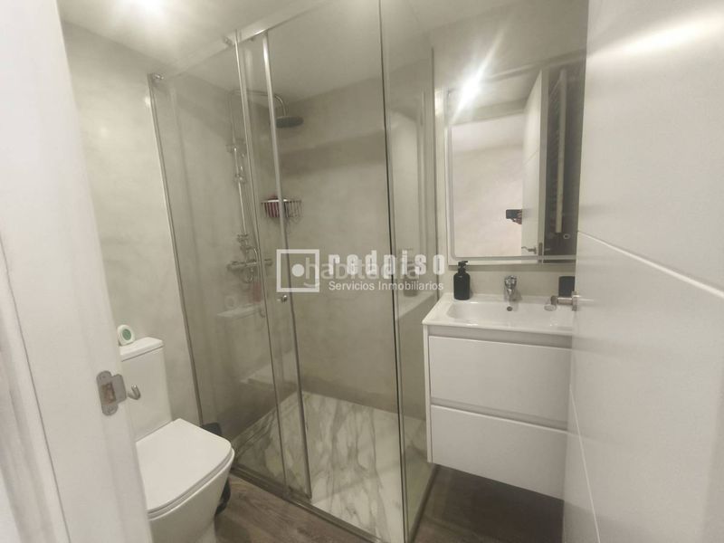 Foto 0a7525c3-2480-48d0-b7a4-d36e05bbf929. Pis a Comillas Madrid