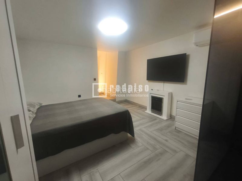 Foto 078f1056-d596-4b3f-8d11-a61f298f081f. Piso en Comillas Madrid