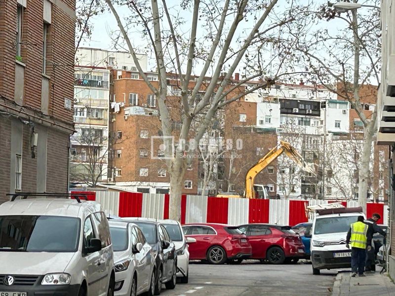 Foto 2a68a19c-ff1c-4fdc-a500-7a90cd677aa1. Piso en Comillas Madrid
