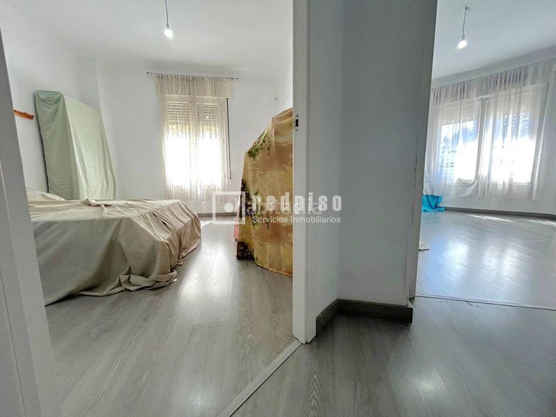 Foto 62748cbc-0874-4359-aced-cdcb23dce923. Piso en Comillas Madrid