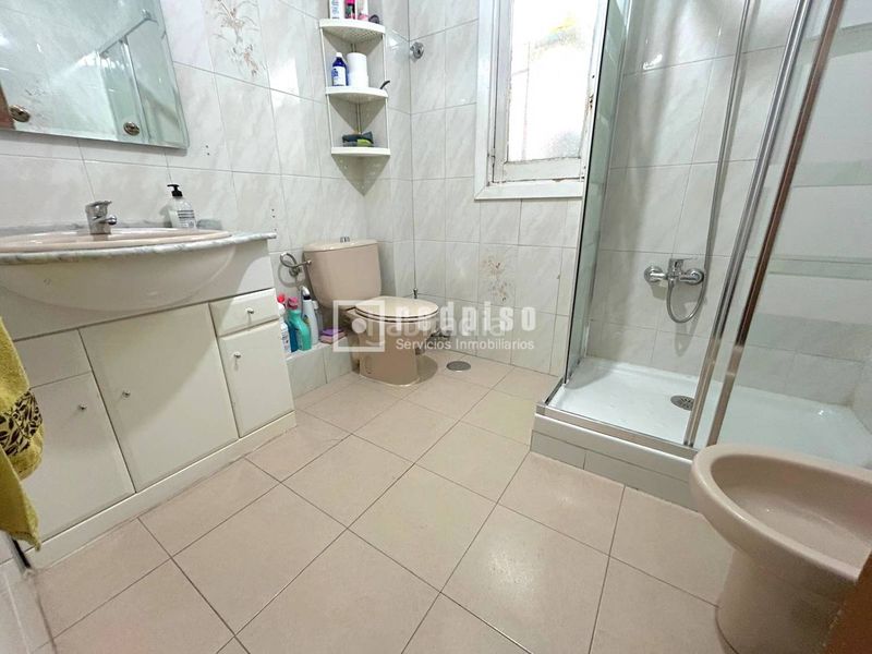 Foto c6ee9701-c2fe-4d55-8974-3bf656937088. Piso en Comillas Madrid