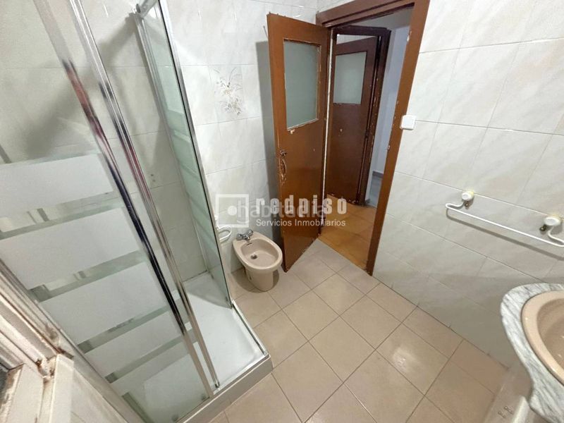 Foto 6547ecc2-51a7-46c4-9c08-065075e57821. Pis a Comillas Madrid