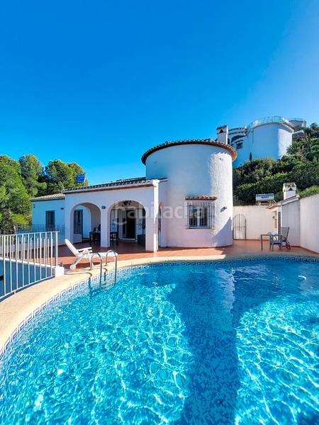 Foto 13bb2314-50aa-4809-93df-8a31898dc502. Xalet a avenida Pego 103 a Pego