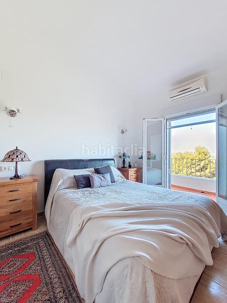 Foto 26393d2d-e51f-4b3b-b984-392fcade48e0. Xalet a avenida Pego 103 a Pego