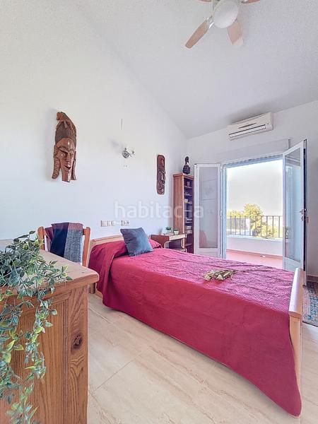 Foto ae1ae6cc-028e-496c-aad0-d99bf238dd00. Xalet a avenida Pego 103 a Pego