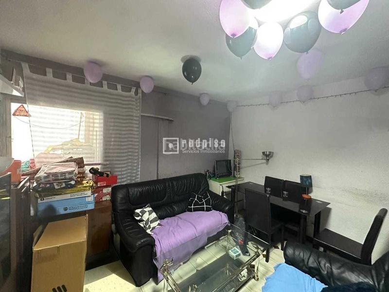 Foto fdadef48-2be7-40e3-b6b9-8e1b448b707f. Appartamento in Los Rosales Madrid