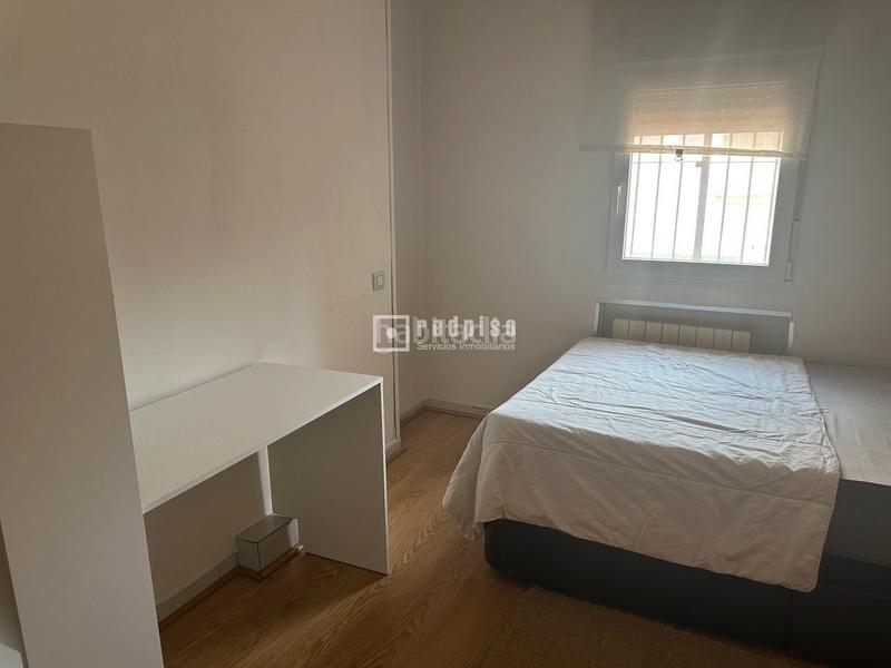 Foto 156c6f1d-1f81-43da-a6f3-10627489d52d. Piso tu nuevo comienzo empieza aquí en Los Rosales Madrid