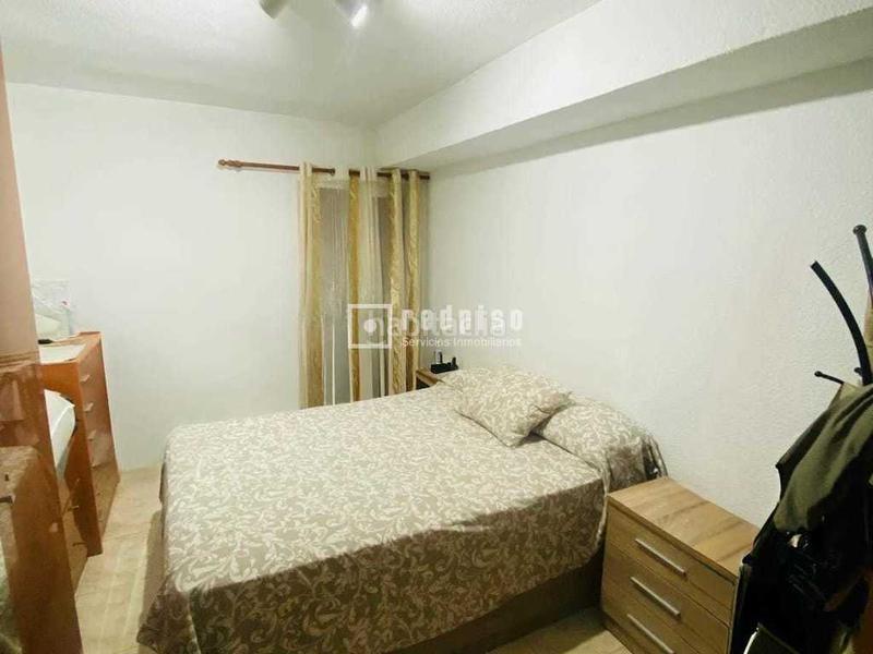 Foto 7cec2b83-31e1-40b7-81d7-7f6bcaed605e. Piso un hogar con todo lo que necesitas en Los Rosales Madrid