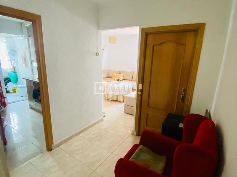 Foto fe351942-3d63-4410-9415-5992ac34db8d. Piso un hogar con todo lo que necesitas en Los Rosales Madrid