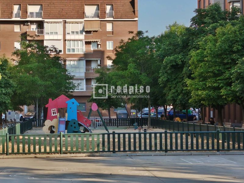 Foto 881c85f7-9fa7-44f5-a7c9-422f1491298b. Pis amb calefacció aparcament piscina a Pryconsa-Juan de Austria Alcalá de Henares