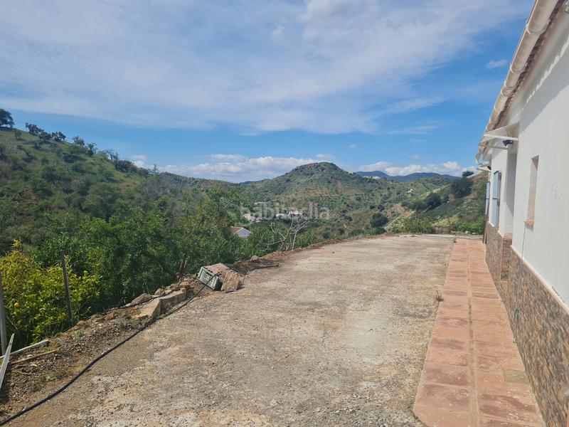 Foto f3b0199d-d9cb-4b75-ae74-f48e5a1c2ff4. Masía casa de campo en barranco del sol - almogia en Almogía