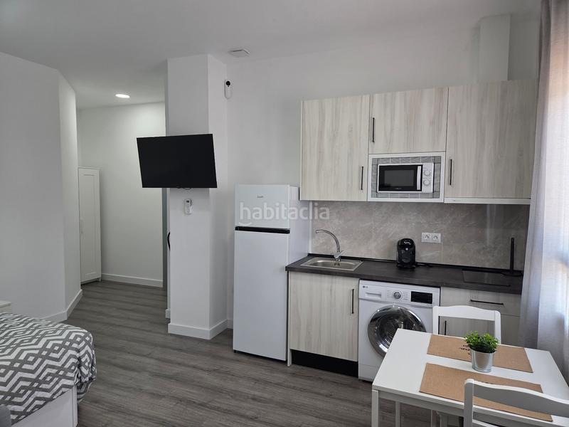 Foto 47c978b9-9de6-48fc-99f9-0c2f182b776d. Rent apartment in Fuente Alegre - El Chaparral - Los Morales Málaga