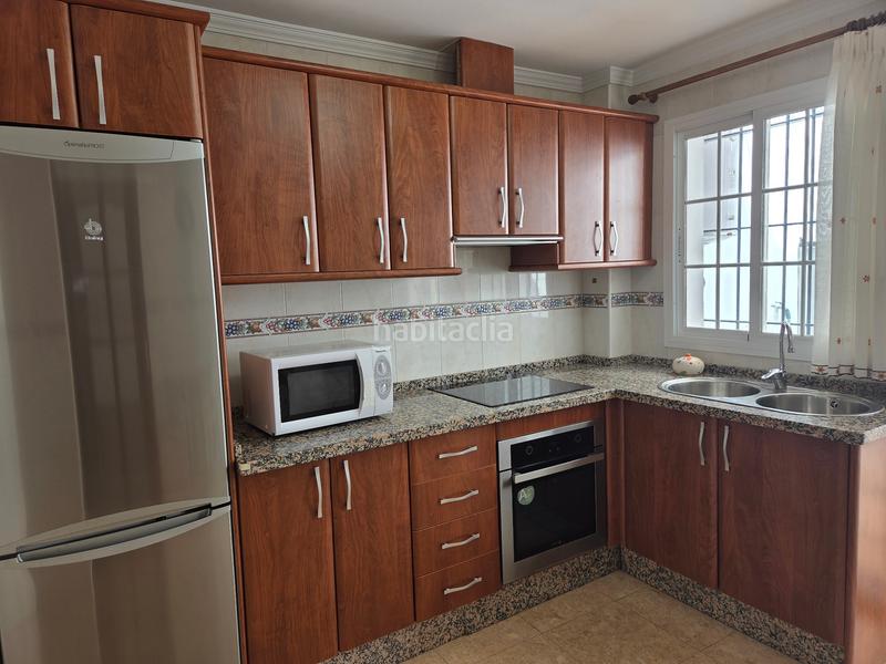 Foto c2e159f4-4f83-4509-b222-efdfe8423459. Lloguer casa amb aparcament a Santa Isabel Málaga