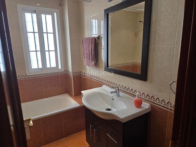 Foto fdfa8217-7f59-4bd7-8636-424f1ace386b. Rent house with parking in Santa Isabel Málaga
