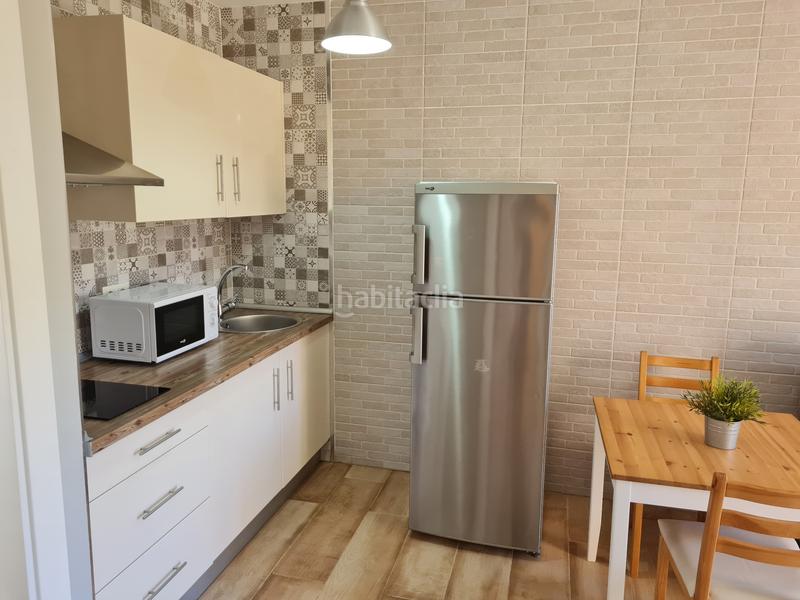 Foto 7a074583-60c0-45e3-84c4-46e1aae70b06. Alquiler apartamento  centrico con patio y terraza en Málaga