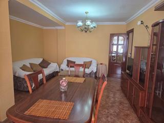Location Appartement  Calle corregidor nicolás isidro. Piso estudiantes 1400