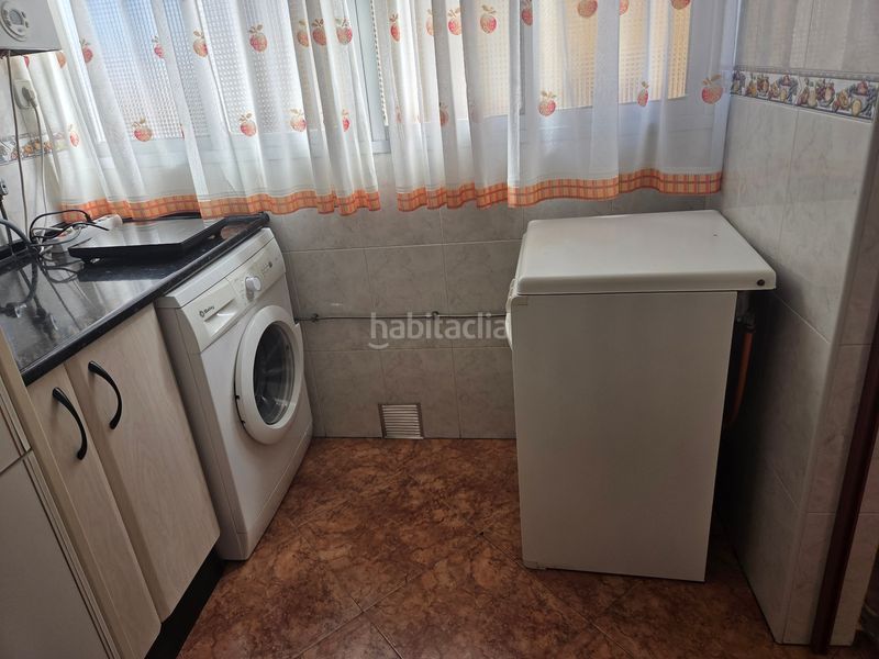 Foto dddb1c71-f616-49dc-b540-78ba85f985fa. Rent flat in Portada Alta - Pol. Crta. De Cártama Málaga