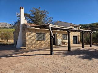 Mas  A-356 7. Casa rustica con parcela 6000 m2, colmenar