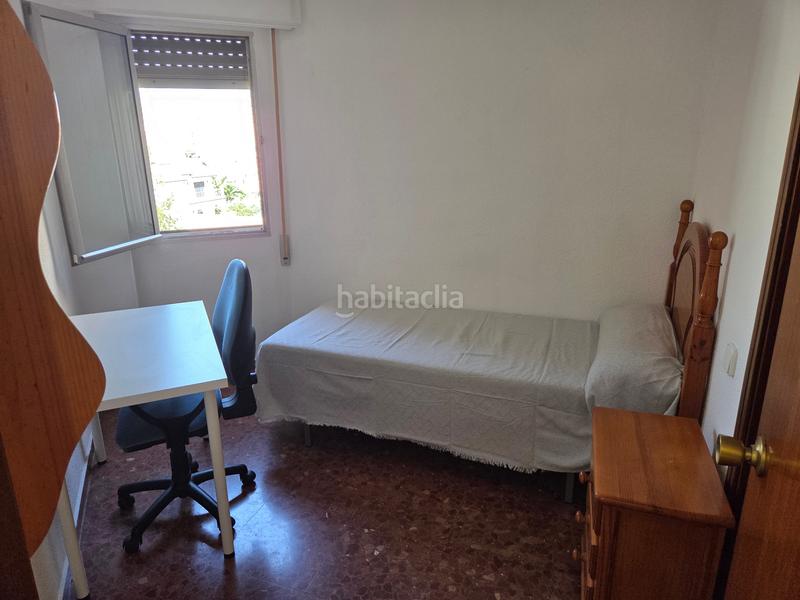 Foto ddf28c7d-a35a-43bc-8634-a832bc2b2375. Alquiler piso  estudiantes. hospital carlos de haya en Málaga