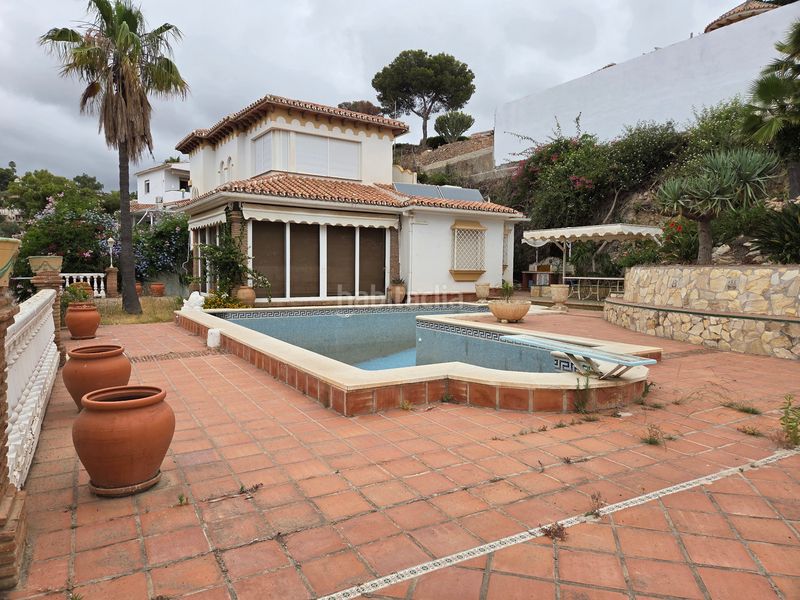 Foto b50212ee-58f9-44a1-ad2c-330a6c915150. Xalet amb aparcament piscina a Benajarafe