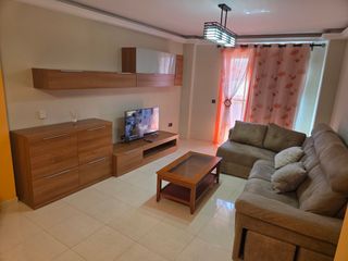 Rent Flat  Camino viejo de vélez. Piso torre benagalbón -  parking - a 250 metro de la playa.